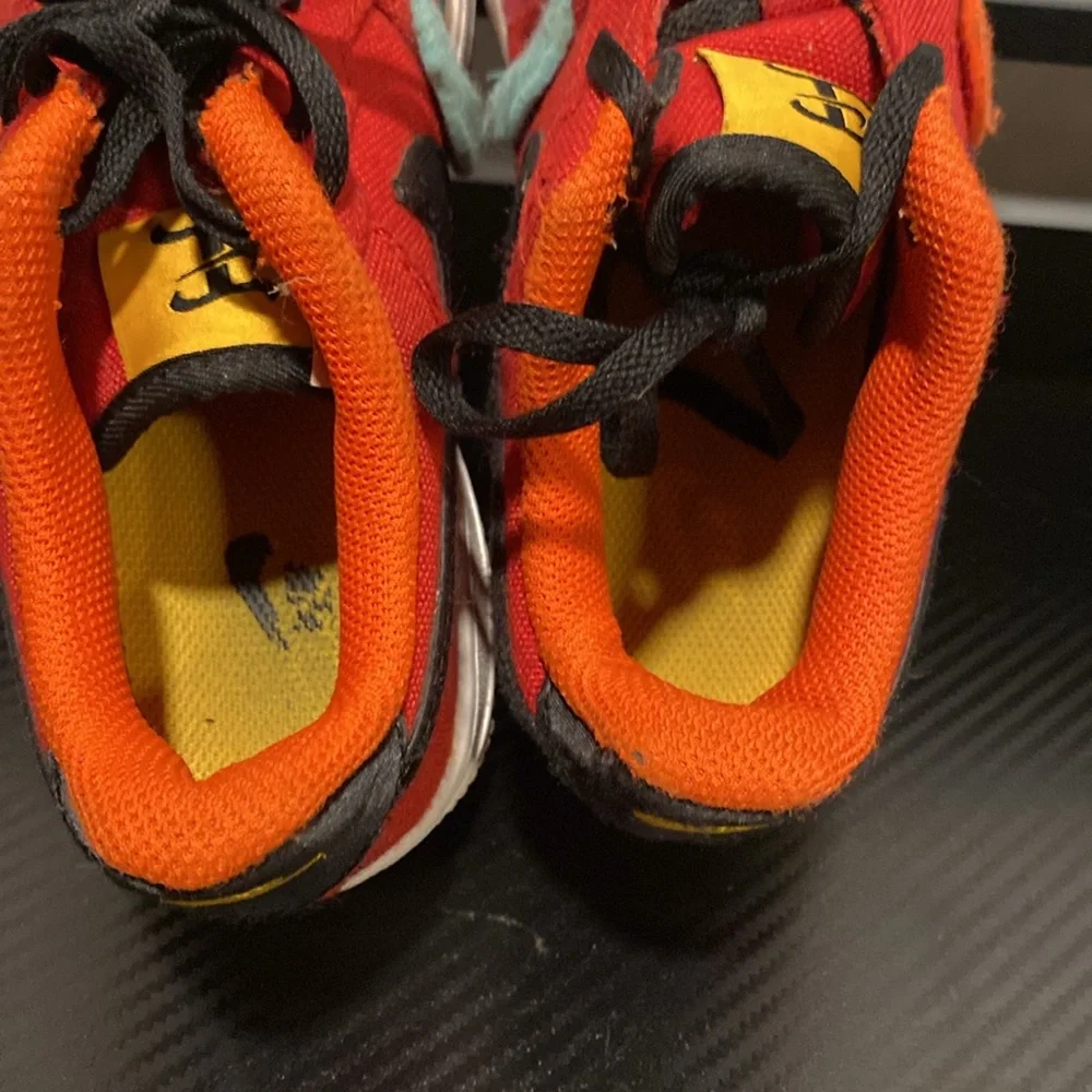 Nike vibrant red